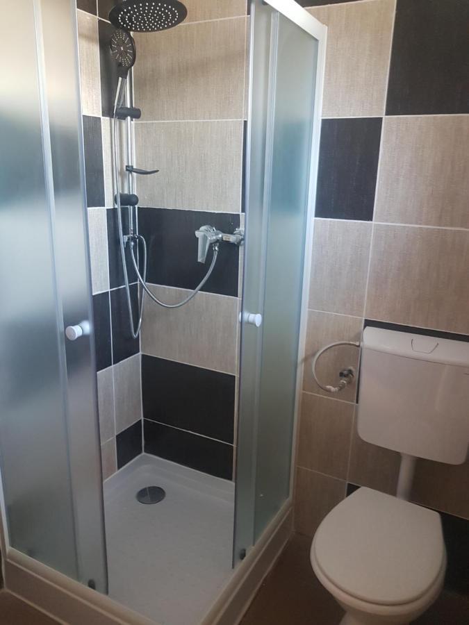 Casa Nord Hotell Buzău Exteriör bild